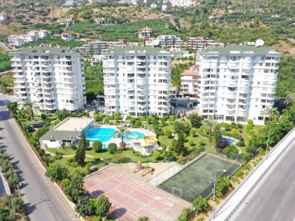 5-ти комнатная полностью меблированная квартира дуплекс в Алании, район Джикджилли